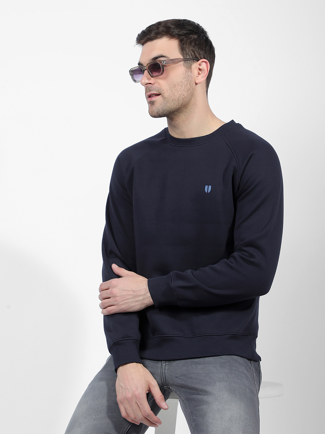 Numero Uno Men Blue Crew Neck Regular Fit Sweatshirt